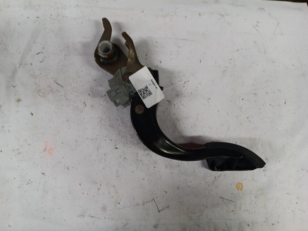 Electronic brake pedal