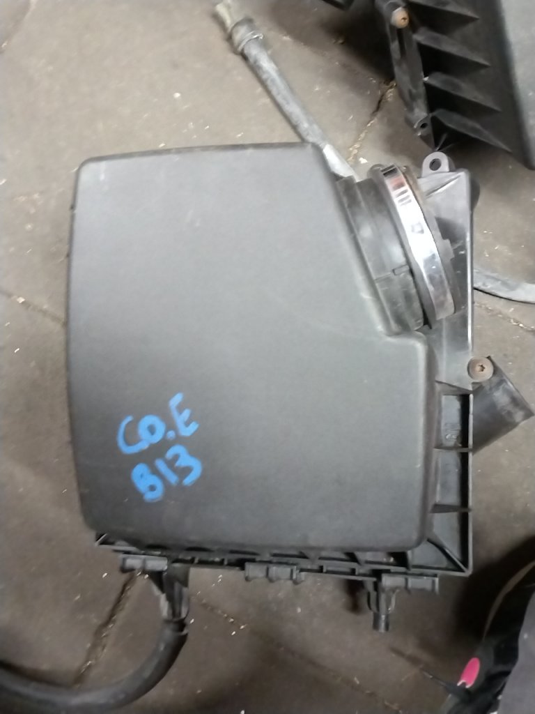 Luchtfilterbehuizing B13