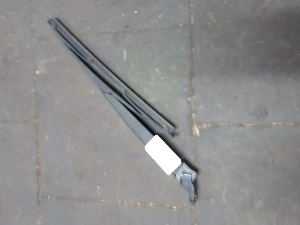 Balai d'essuie-glace arrière