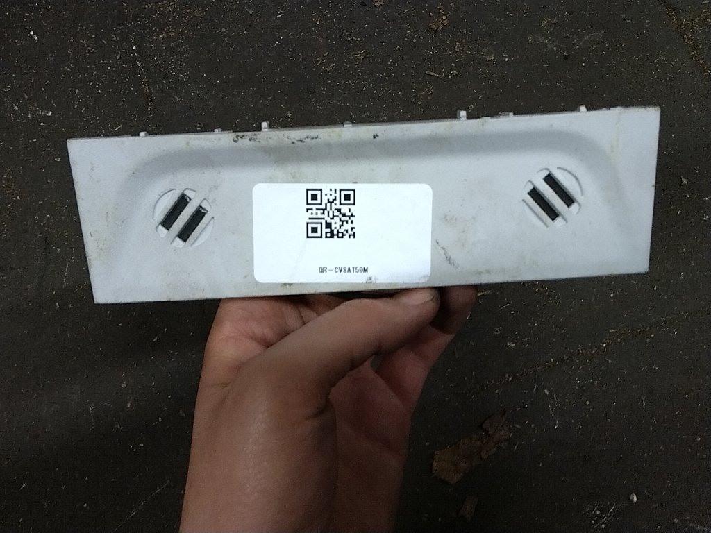 Cache plastique intérieur portière