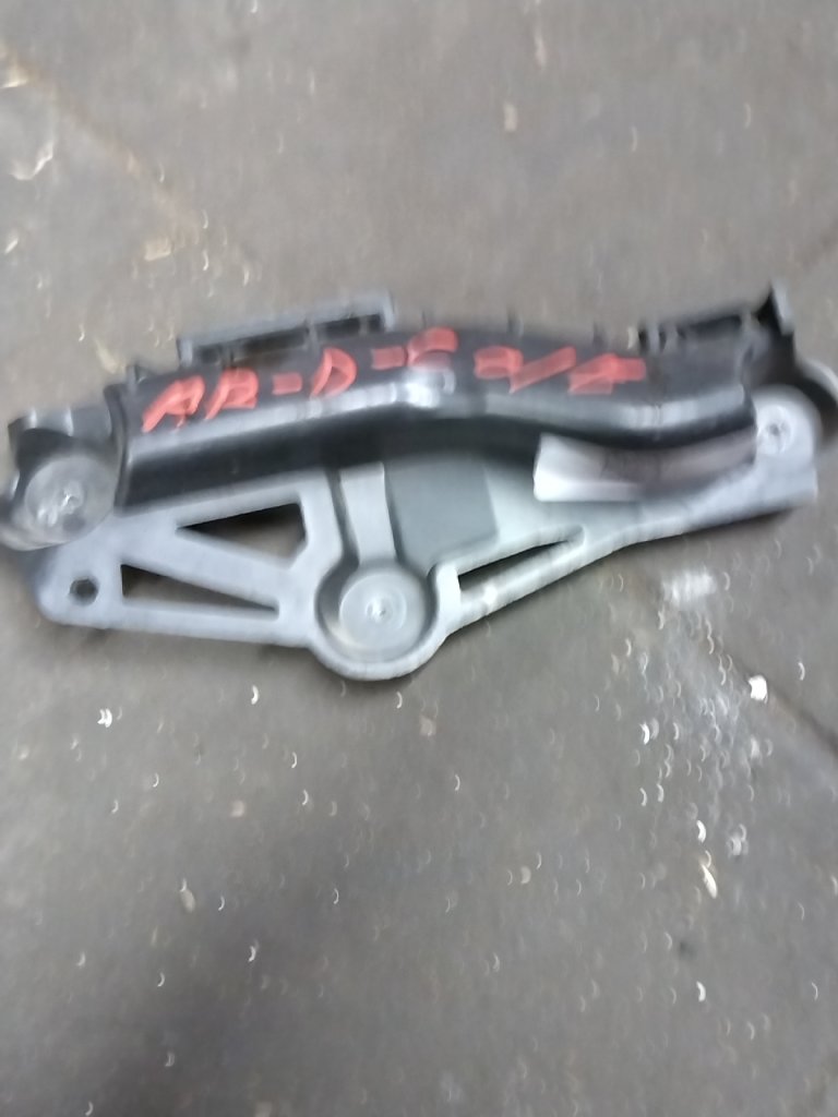 Rear wiper motor mount