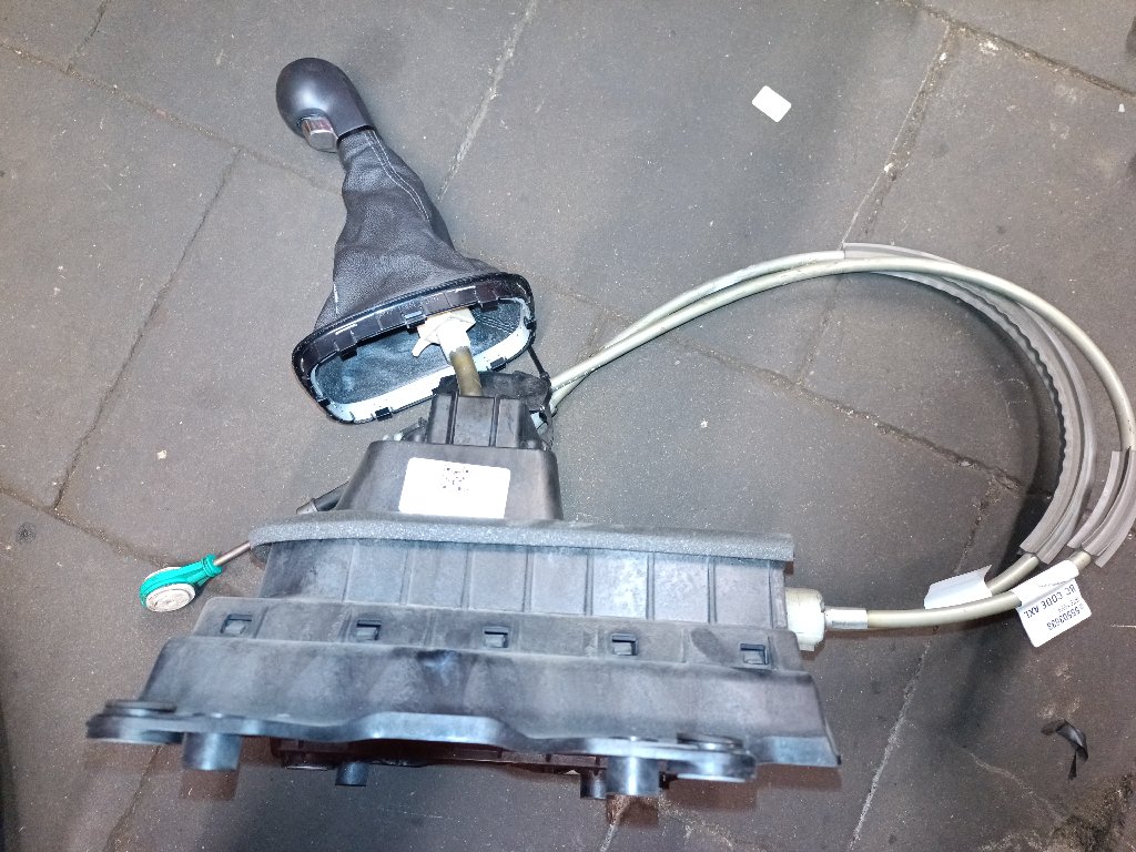 Gear shift lever with cable