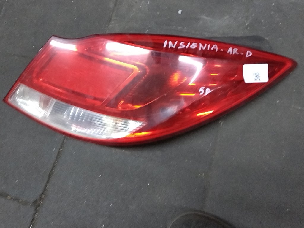 Feu arrière droit Opel Insignia