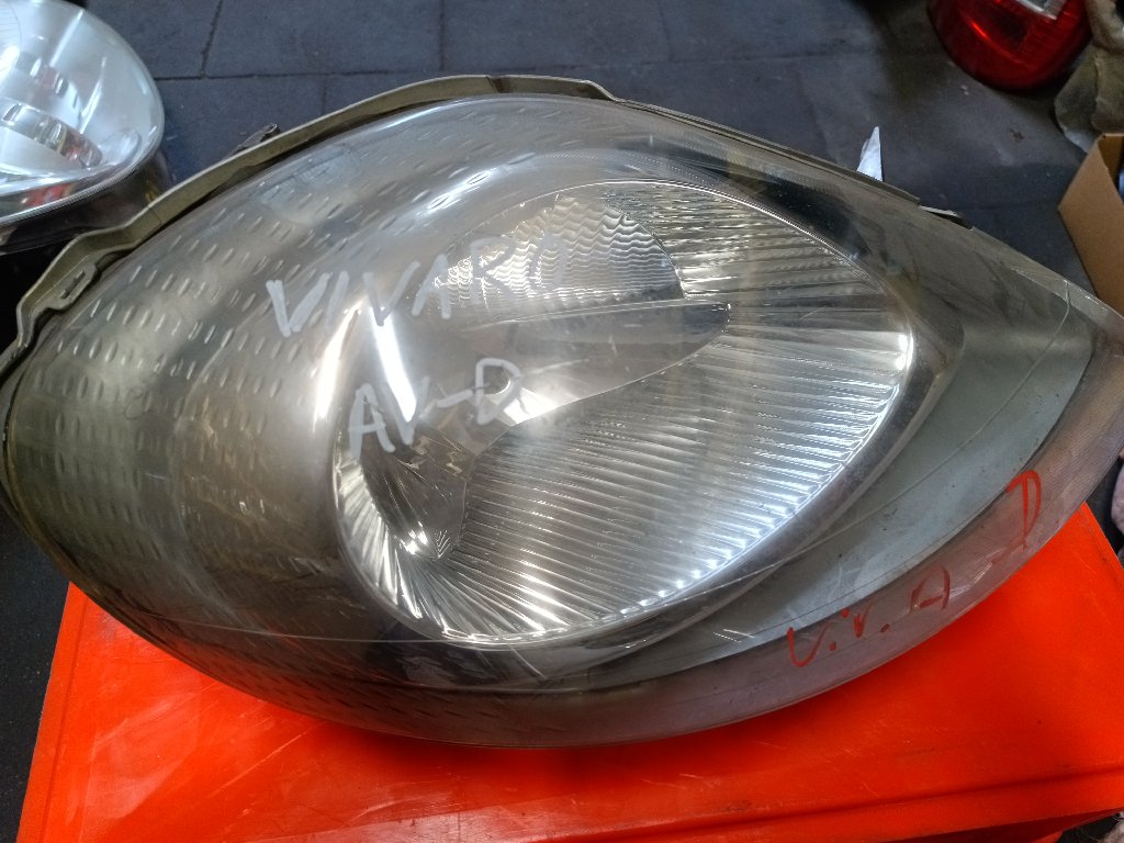 Right front headlight Vivaro A