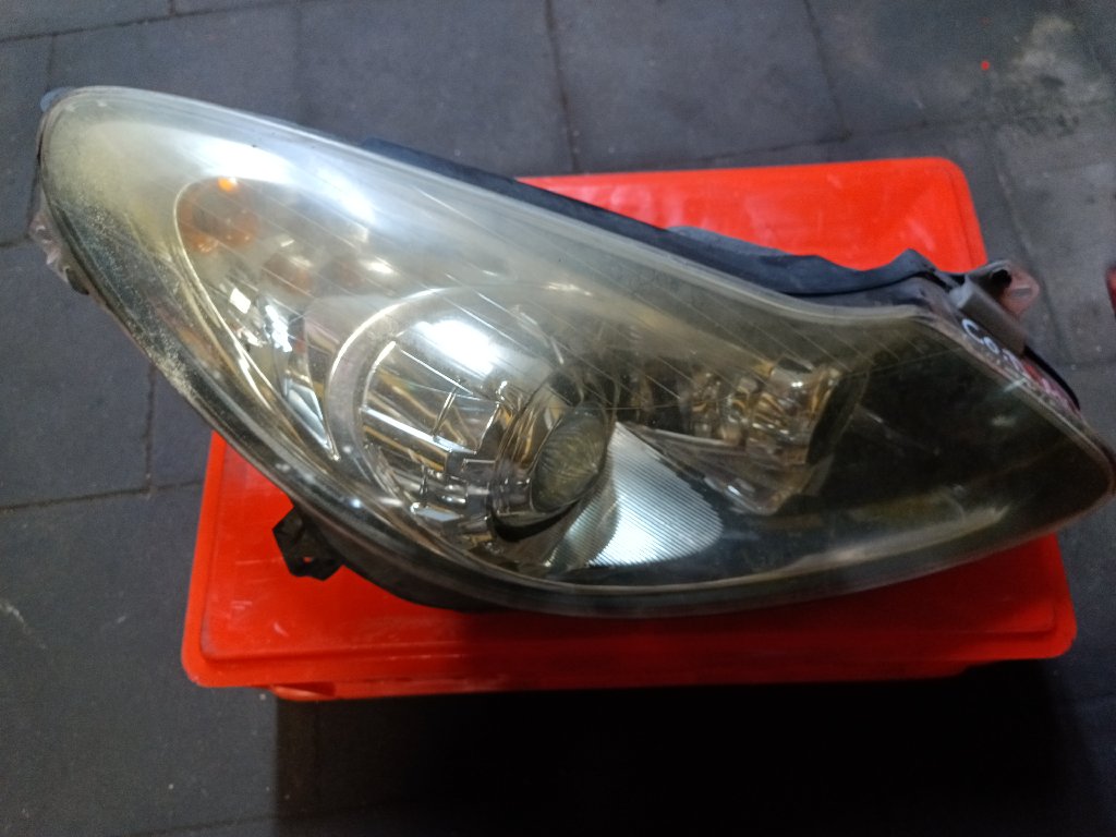 Right front headlight Corsa D