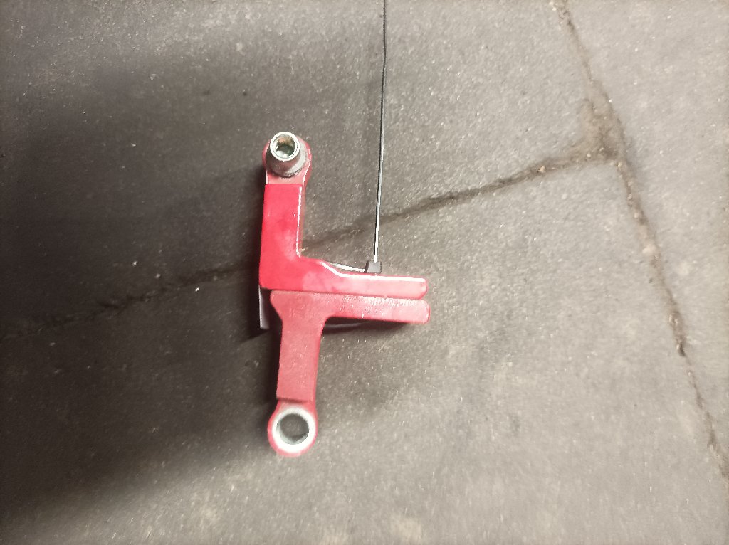 Left rear door hinge