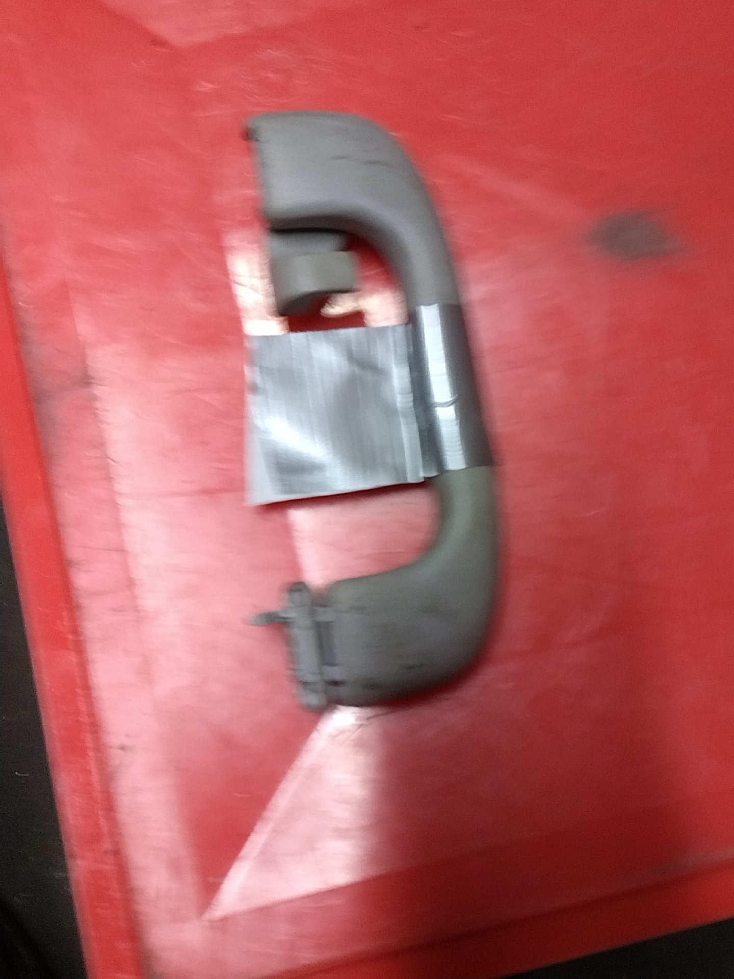 Poignée de toit gris arrière