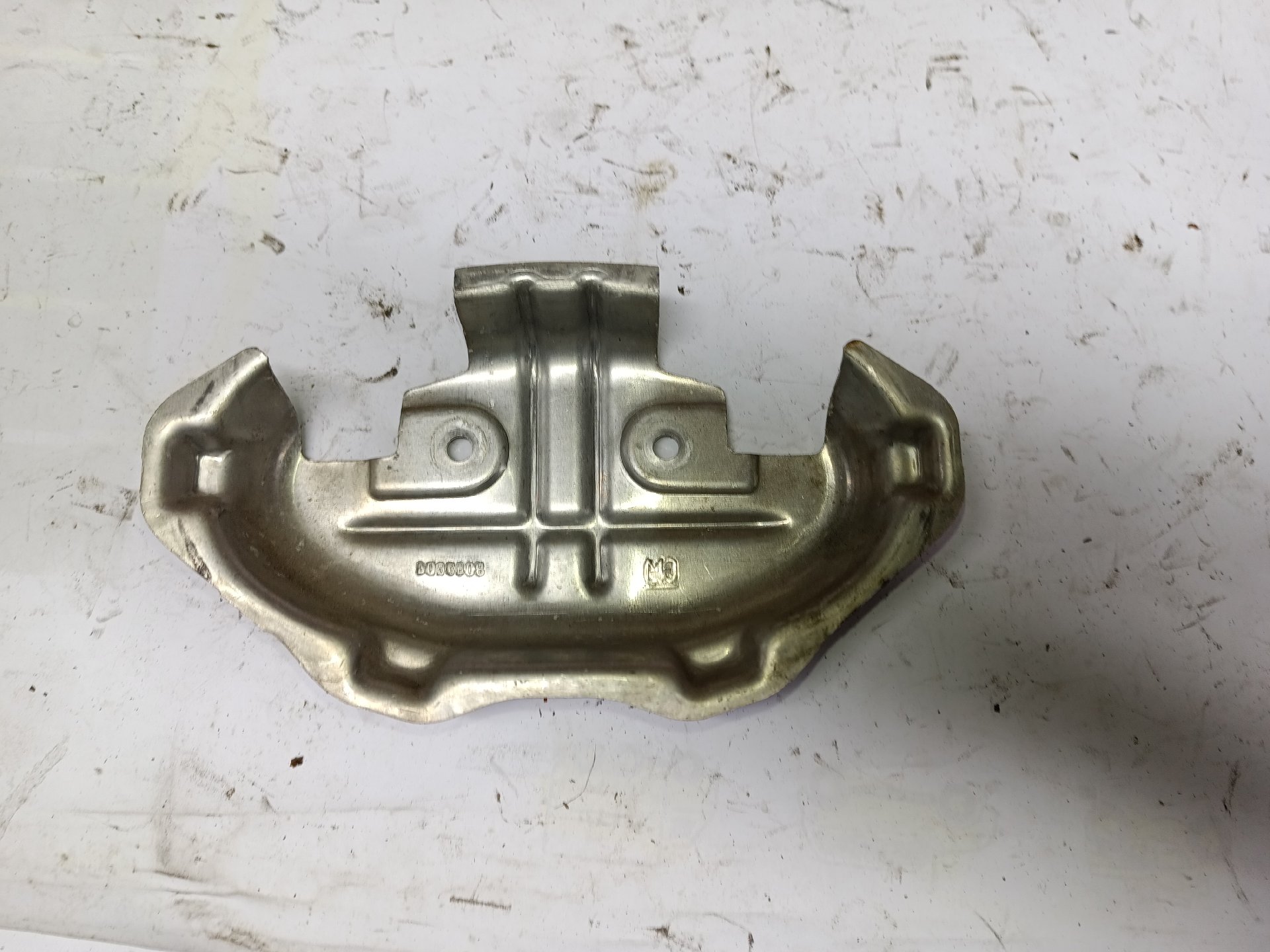 Metal door handle bracket