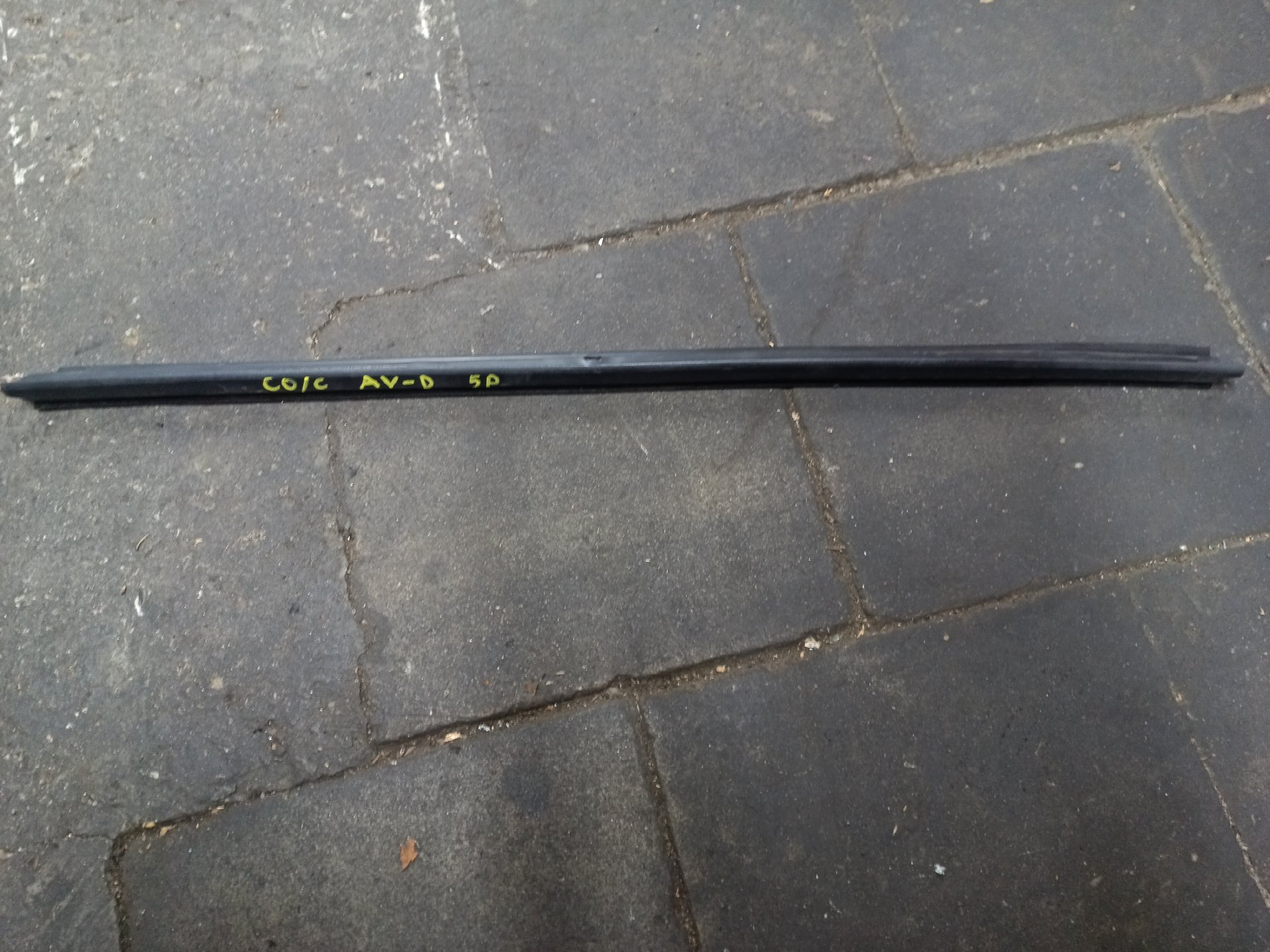 Front right window seals