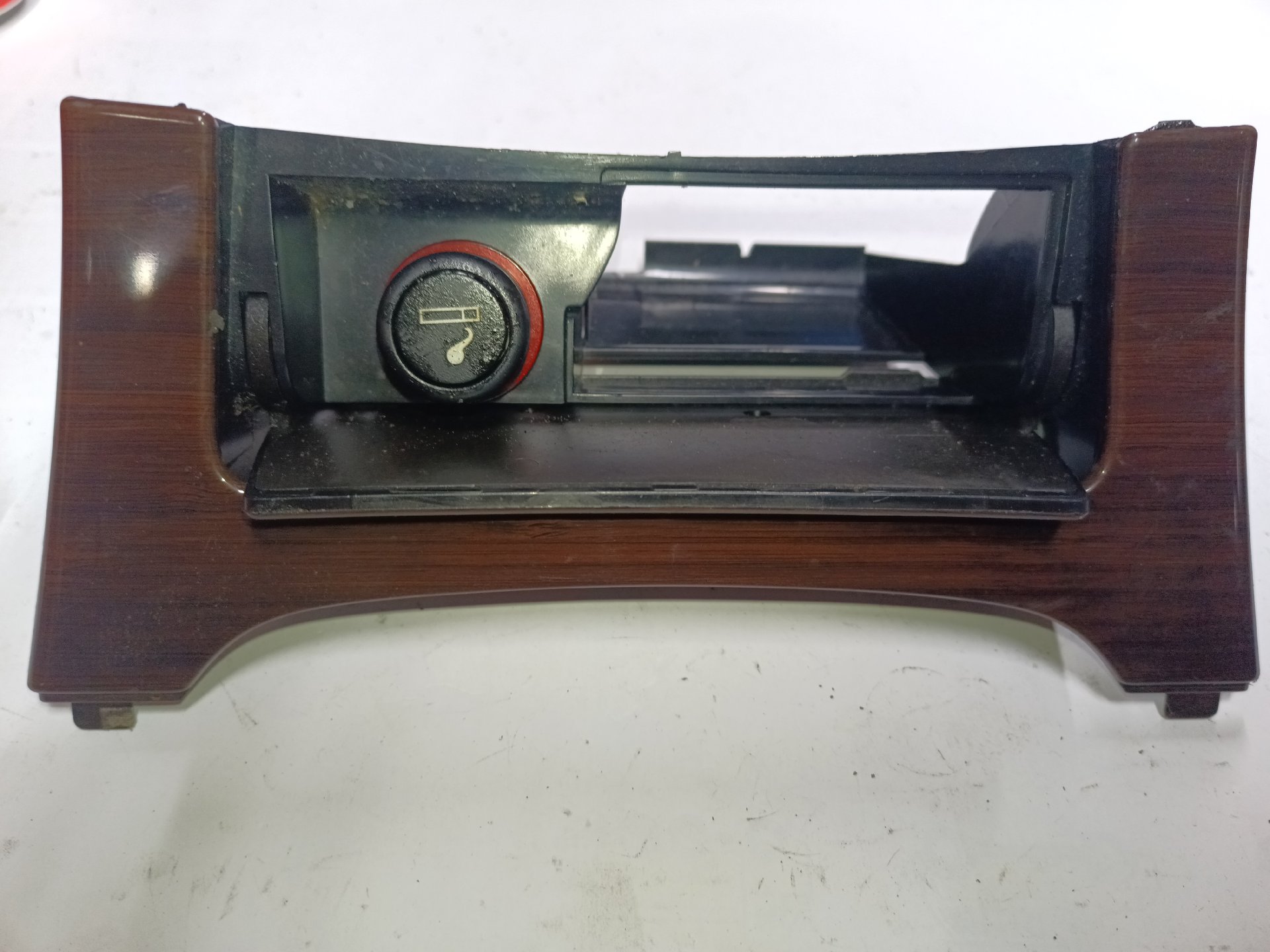 Brown ashtray with cigarette lighter