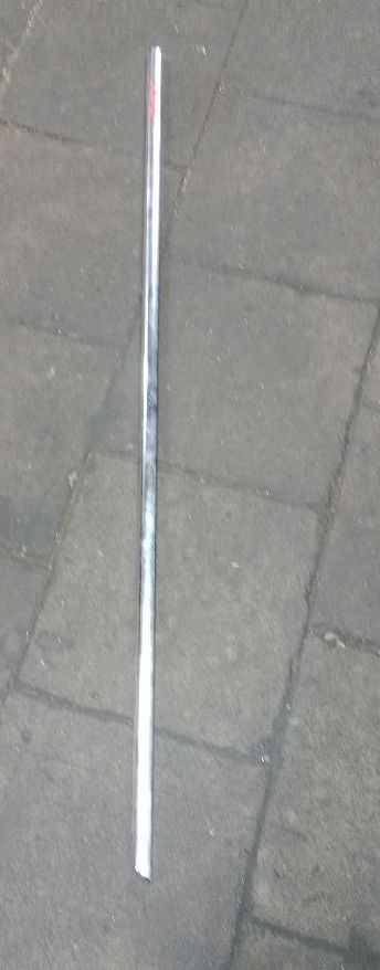 Raamlijst voor het linker voorportier