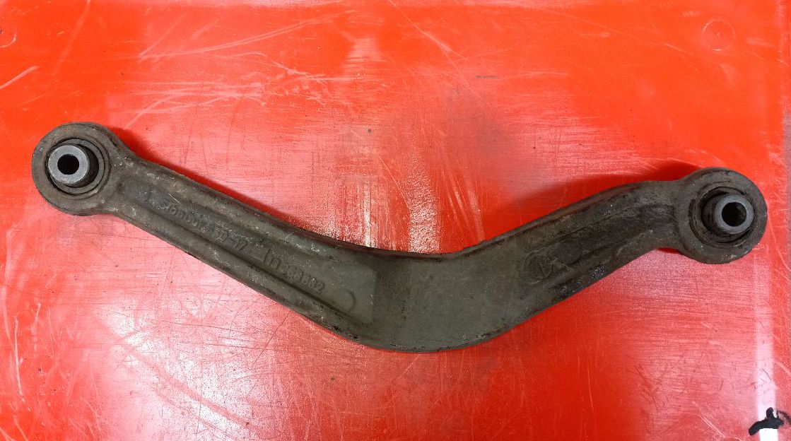 Right Rear Upper Suspension Control Arm