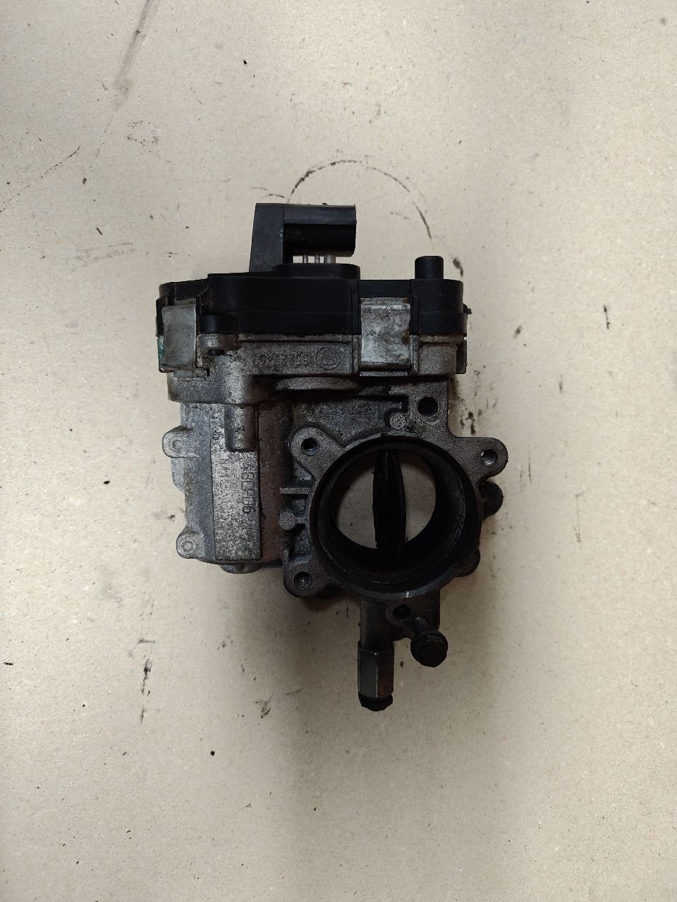 Throttle body for Combo D 2.0L