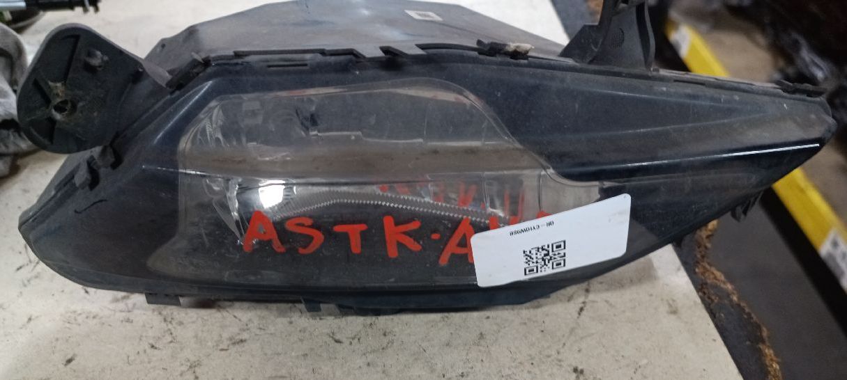 Right front headlight