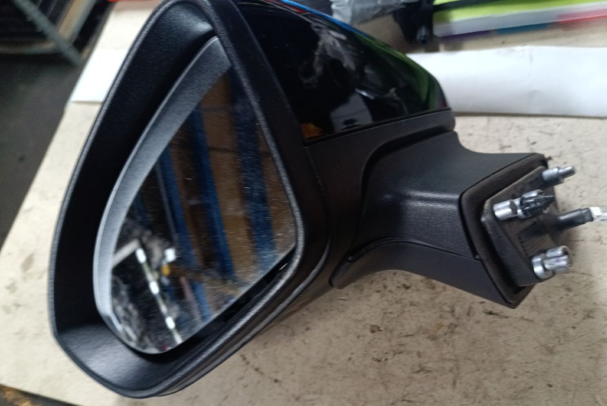 Left side mirror for astra k