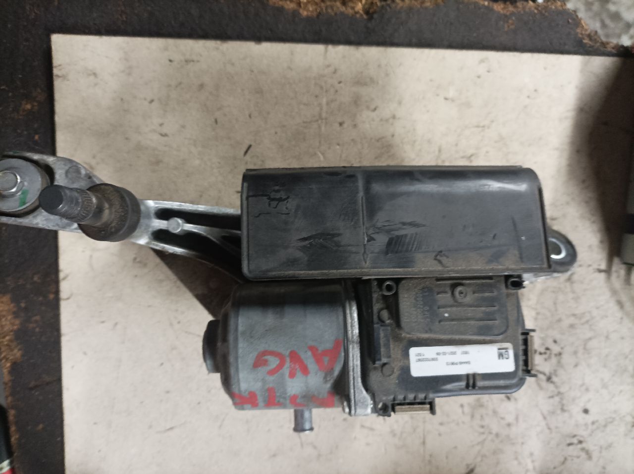 Front left windshield wiper motor for Opel Astra K