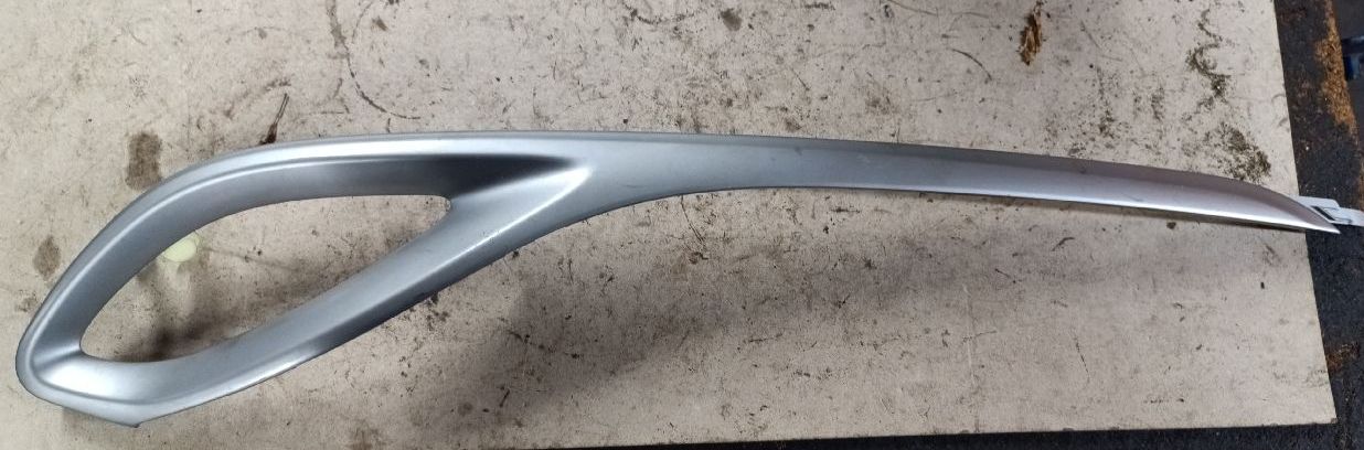 Gray front left door molding