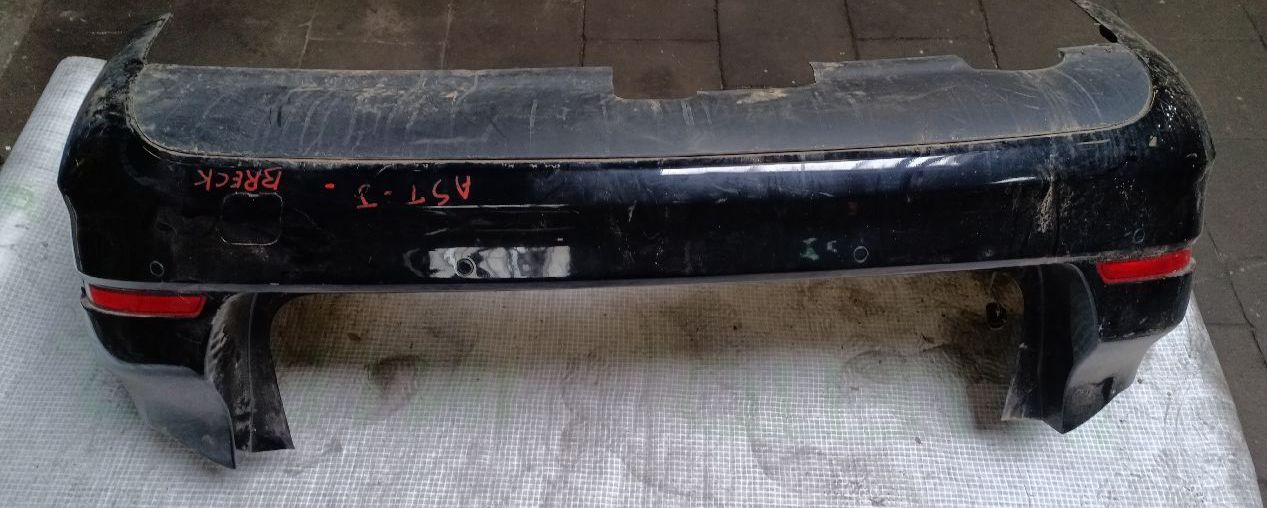 Achterbumper Astra J stationwagen 4 sensoren zwart
