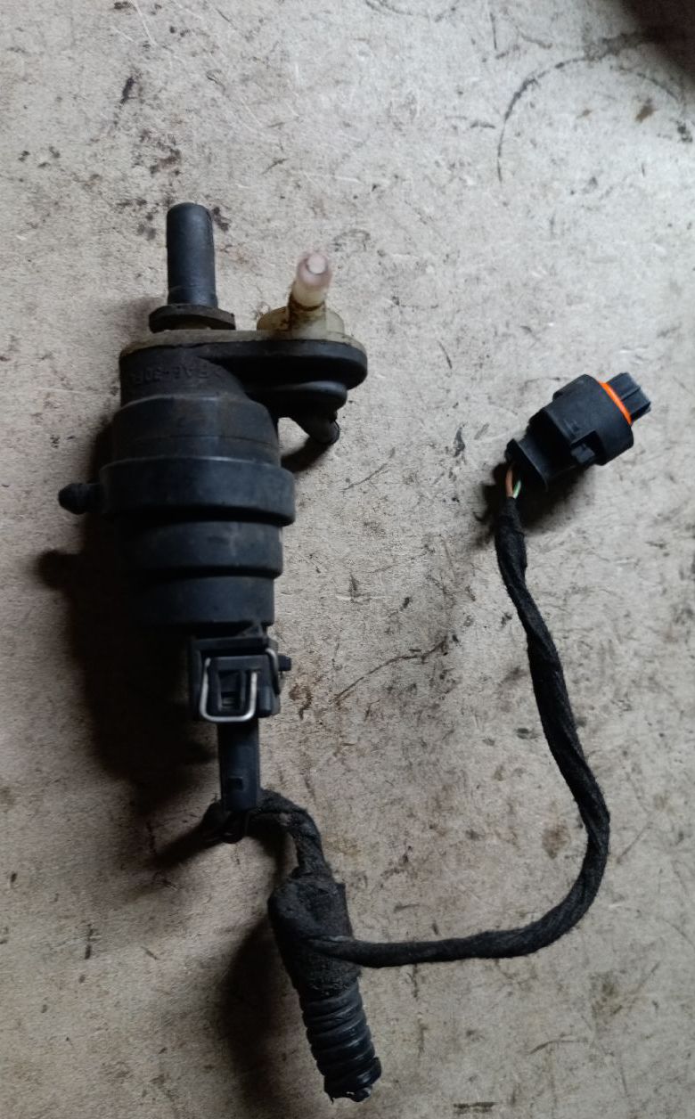 Windshield washer motor