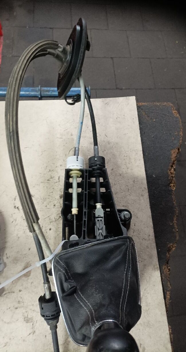 Levier de vitesses et câbles Opel Astra K