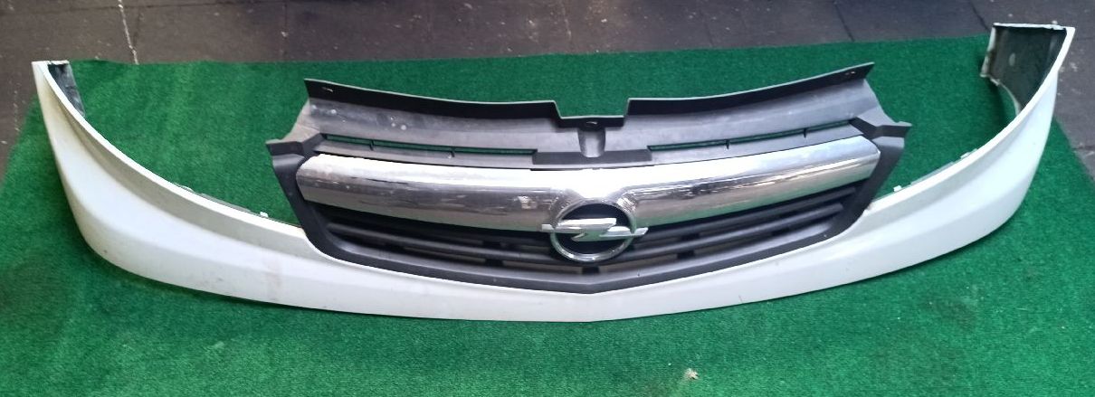 Vivaro front bumper