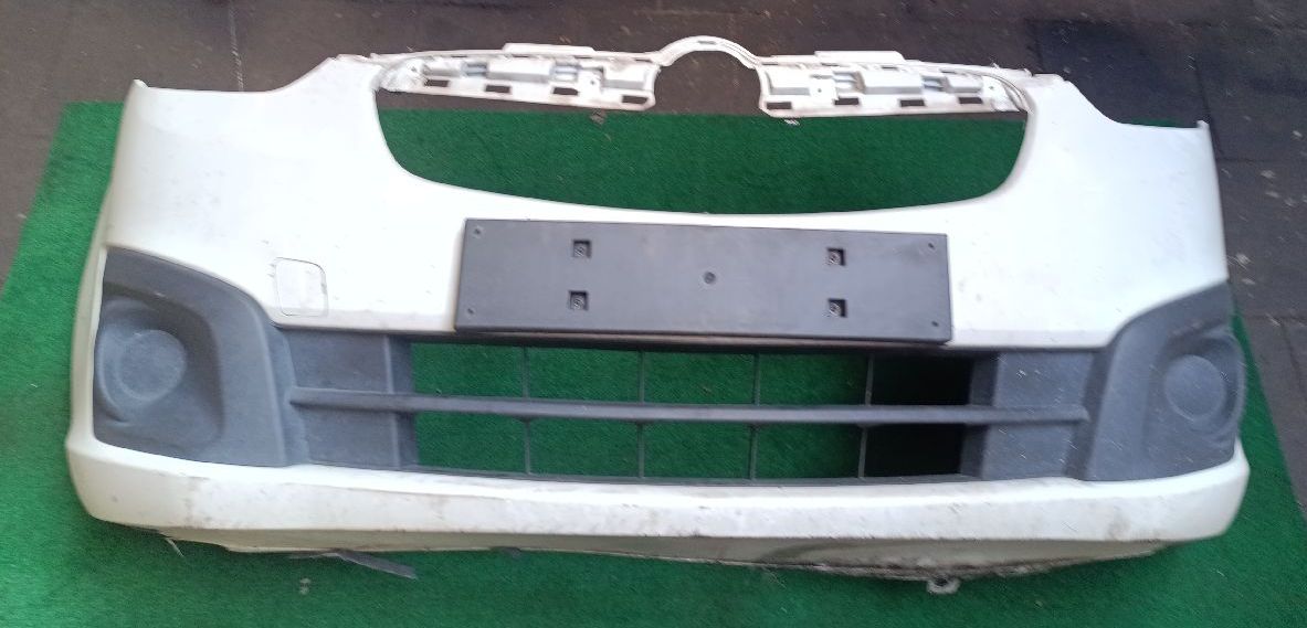 Front bumper for Combo D