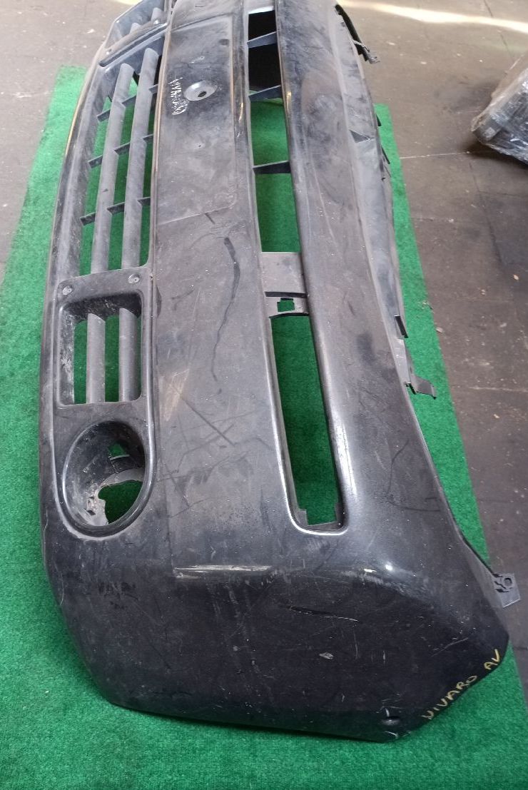 Vivaro A front bumper