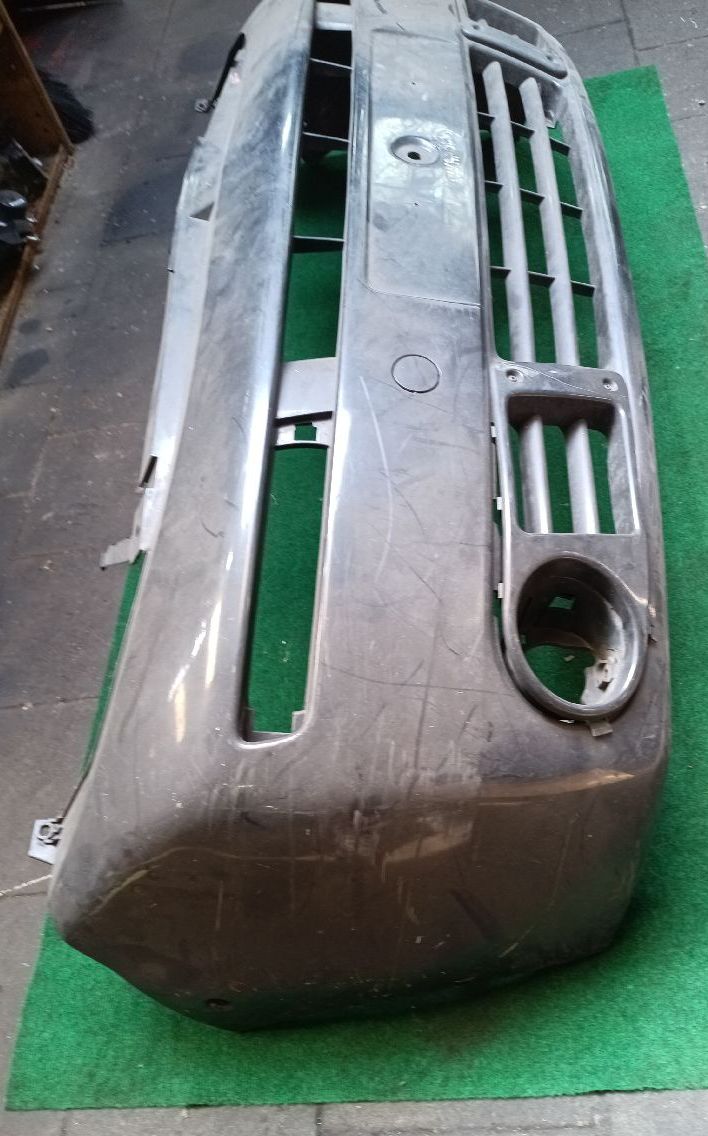 Vivaro A front bumper
