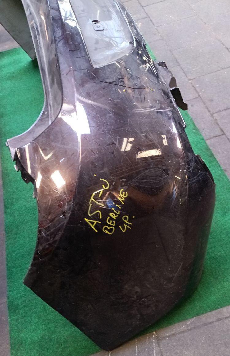 Astra J 4-door rear bumper