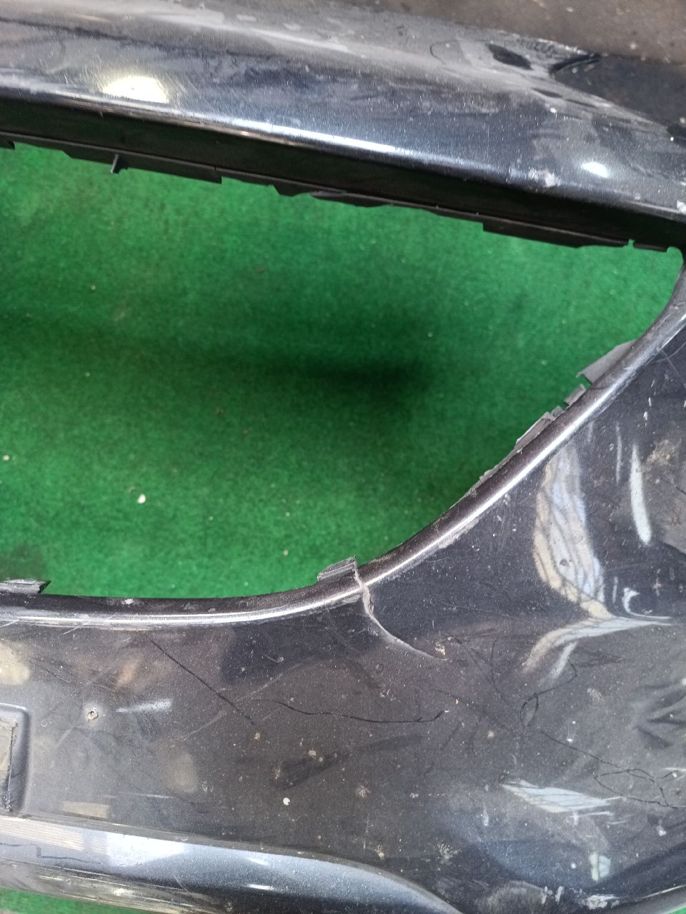 Front bumper for Adam