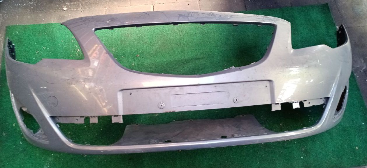 Front bumper for Meriva B