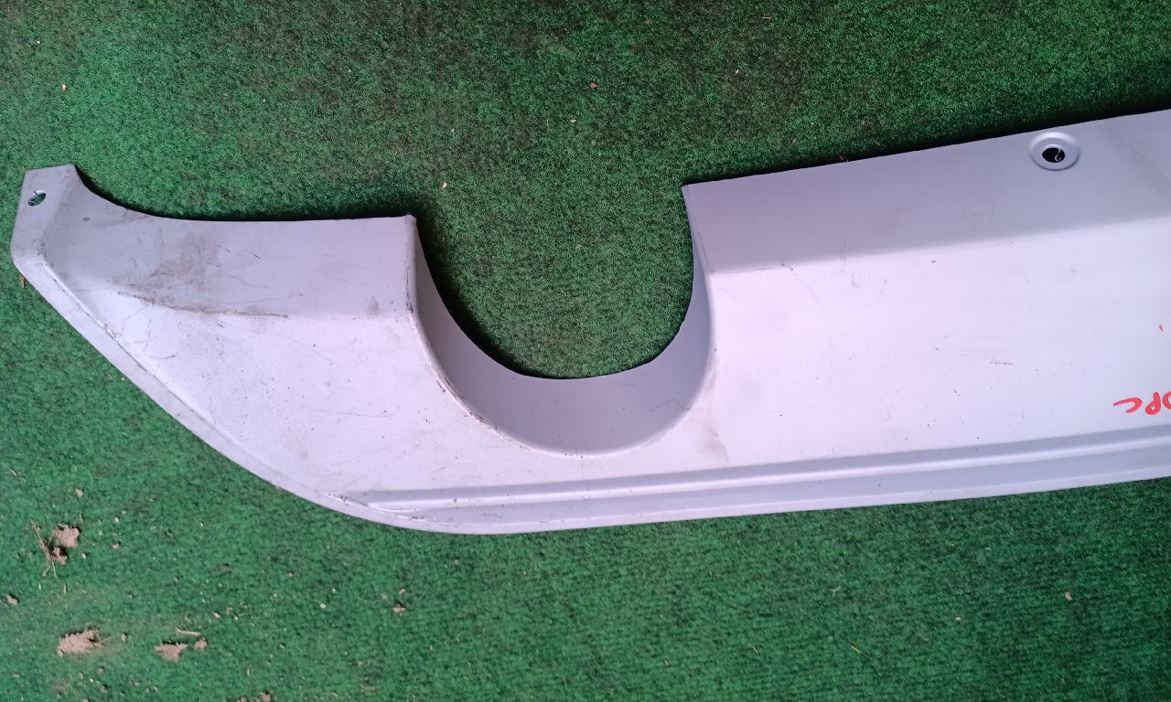 Rear bumper diffuser