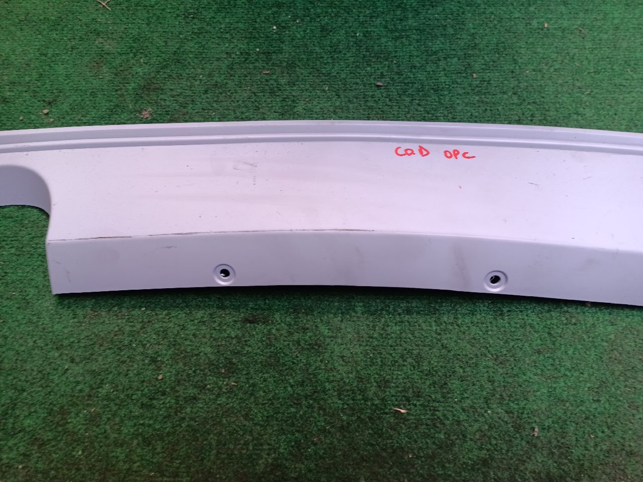 Rear bumper diffuser