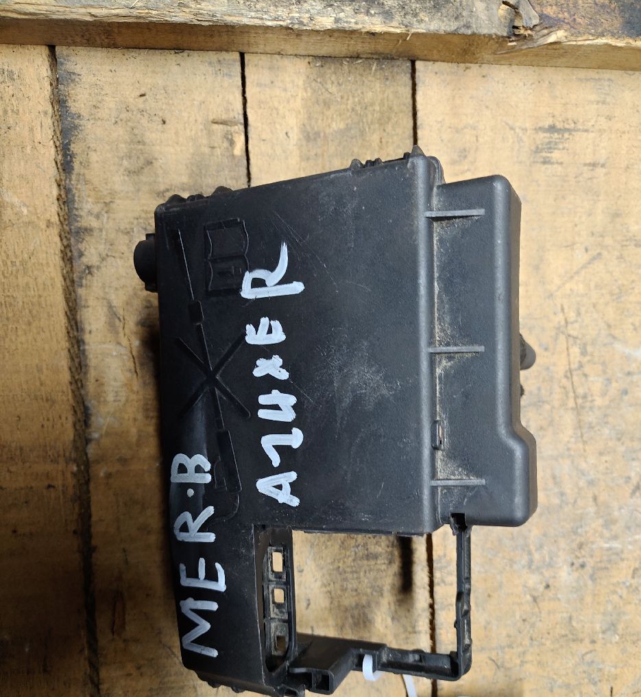Meriva B fuse box