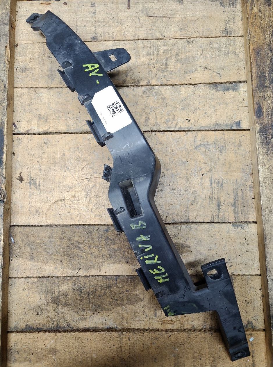 Left front bumper support bracket