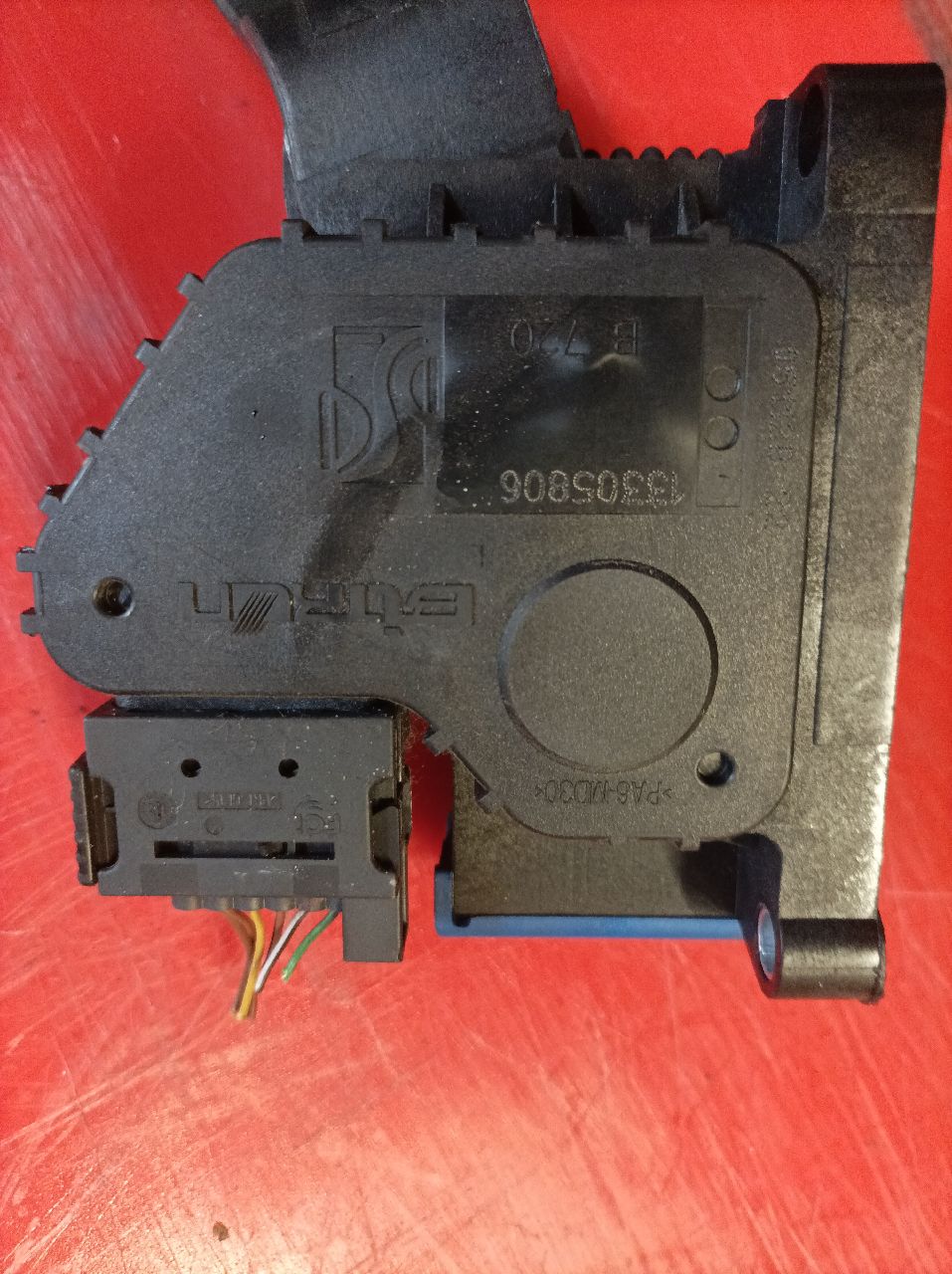 Opel Corsa D easytronic accelerator pedal