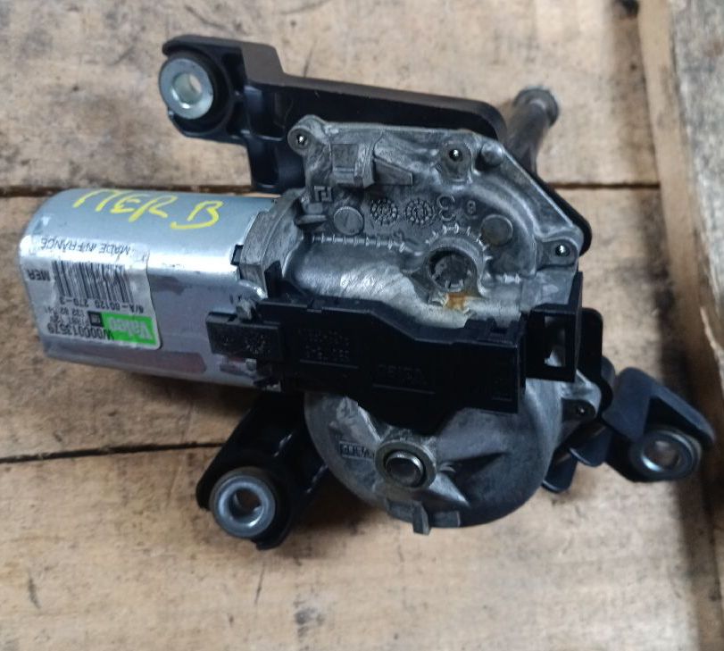 Rear wiper motor