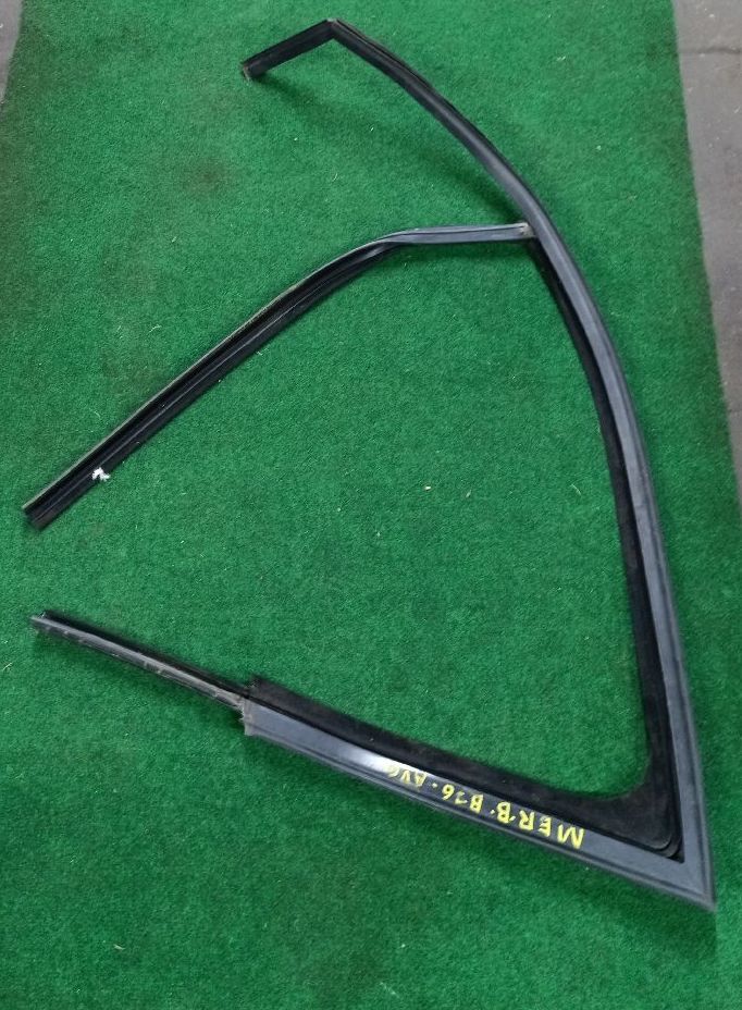 Front left door seal