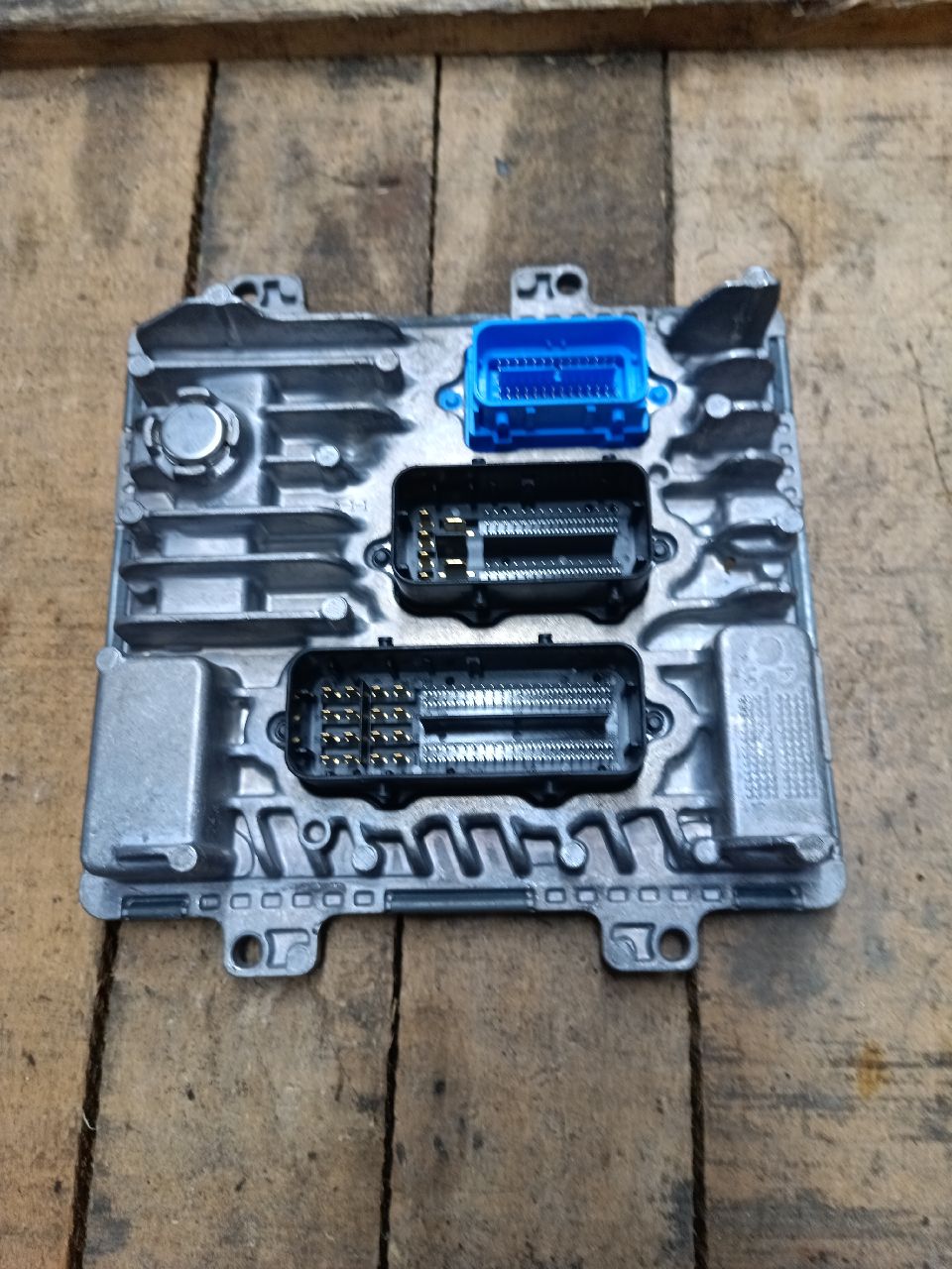 Engine control unit (ECU)