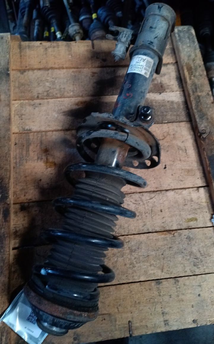 Front left shock absorber