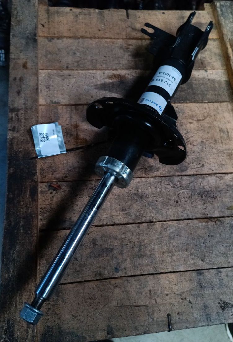 Right shock absorber