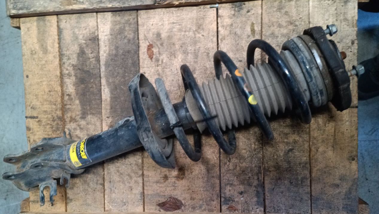 Front right shock absorber