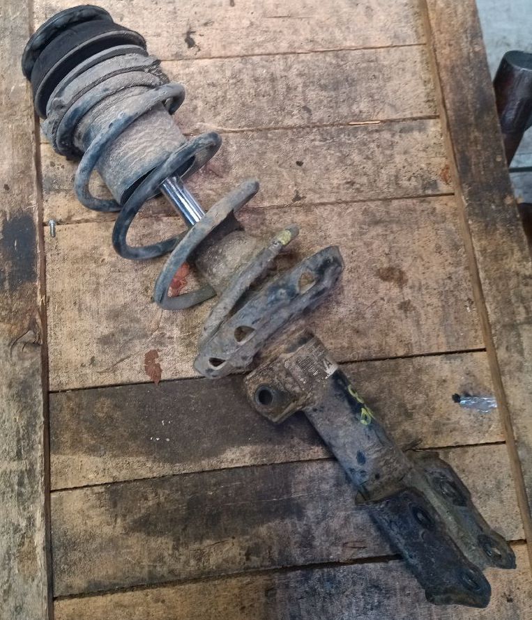 Right front shock absorber