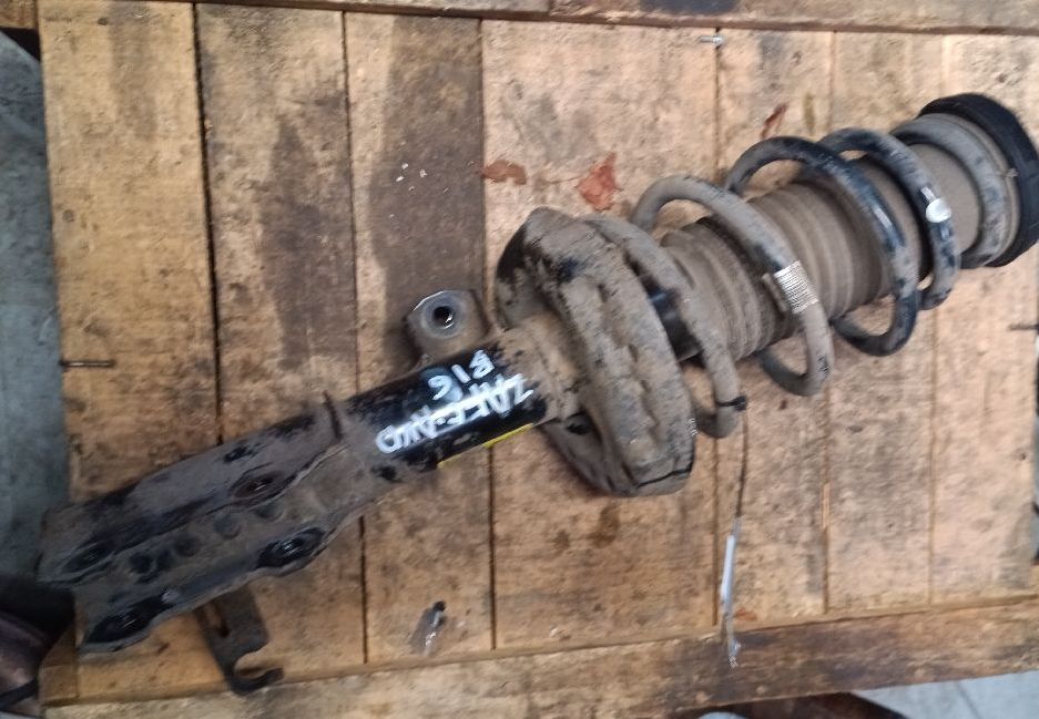 Front right shock absorber
