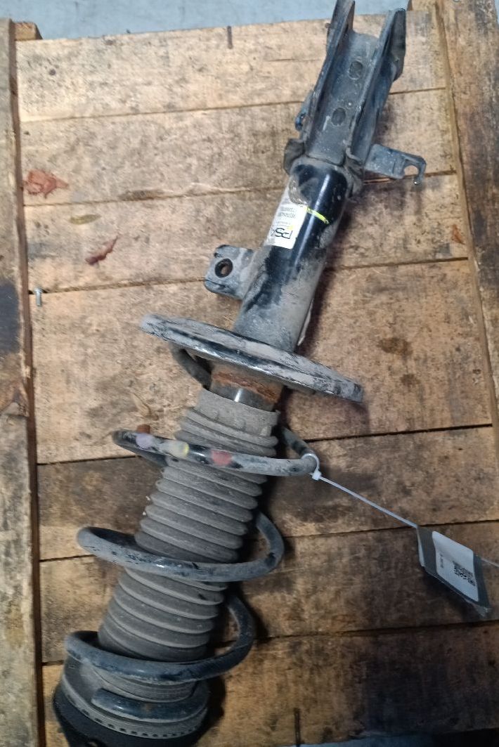 Right front shock absorber