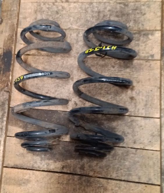 Coil spring Astra J AADN