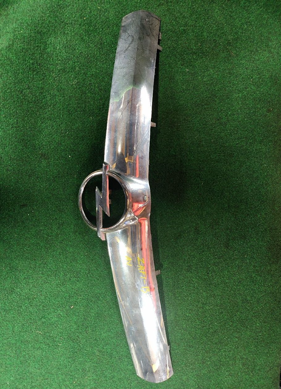 Calandre Zafira b