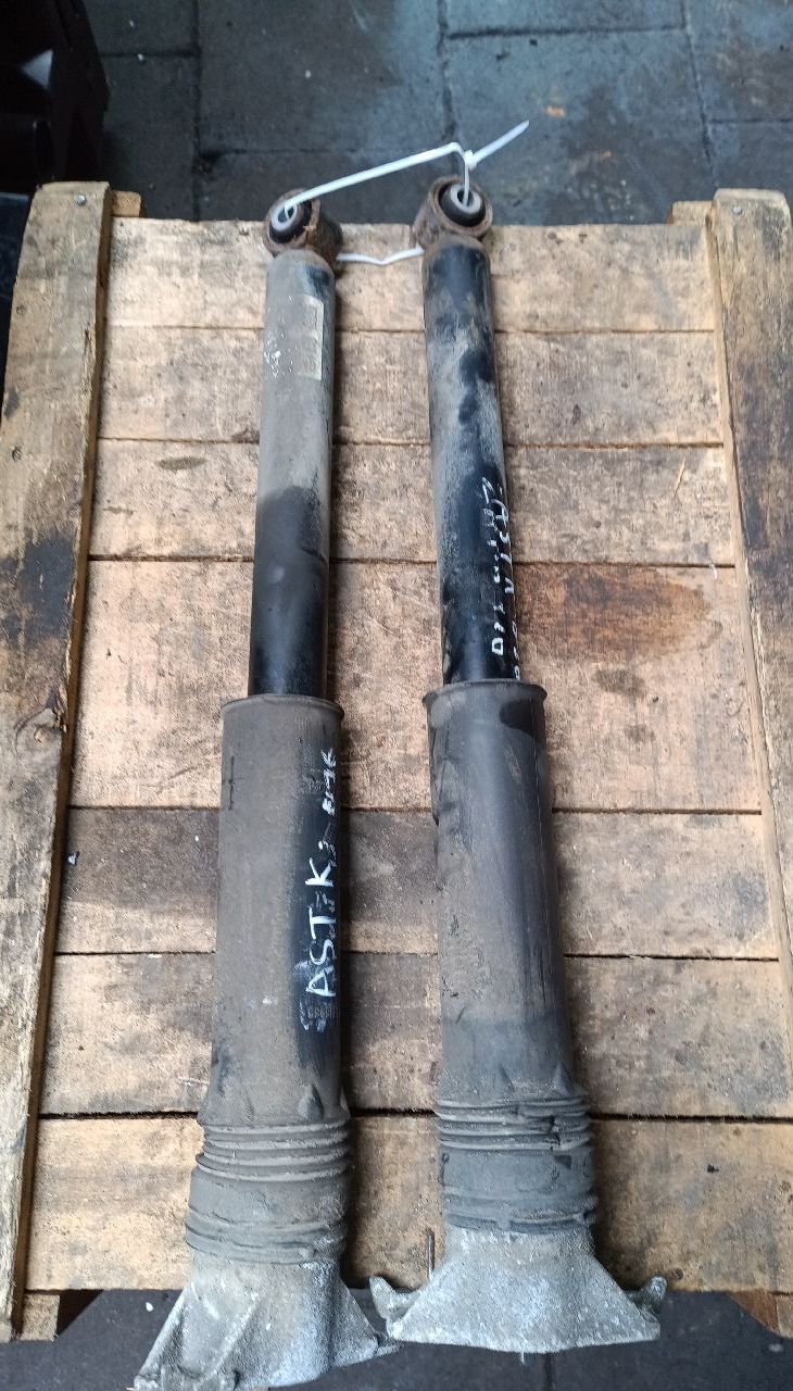 Astra K shock absorber