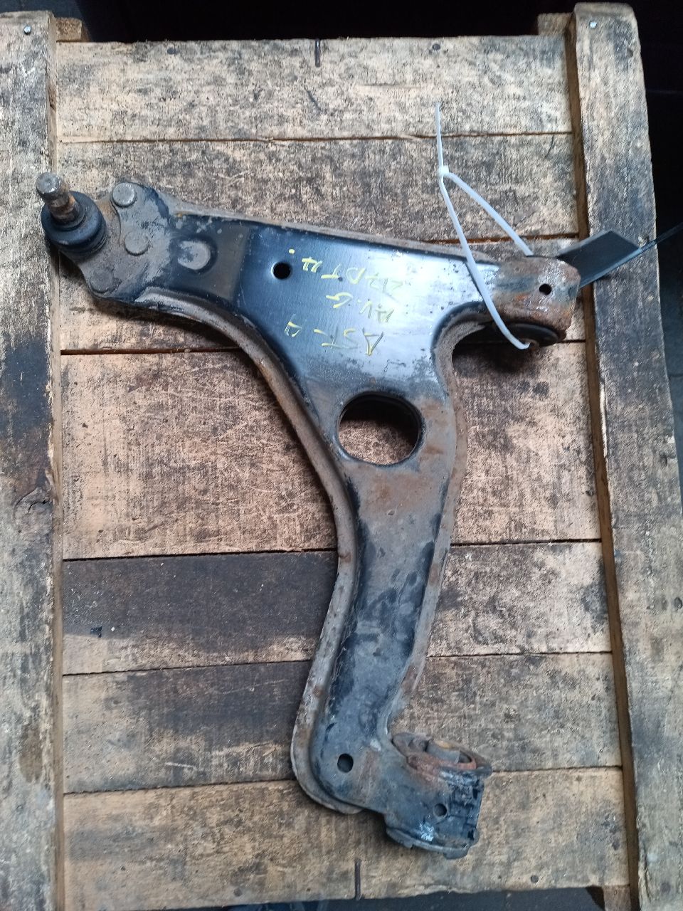 Right suspension arm