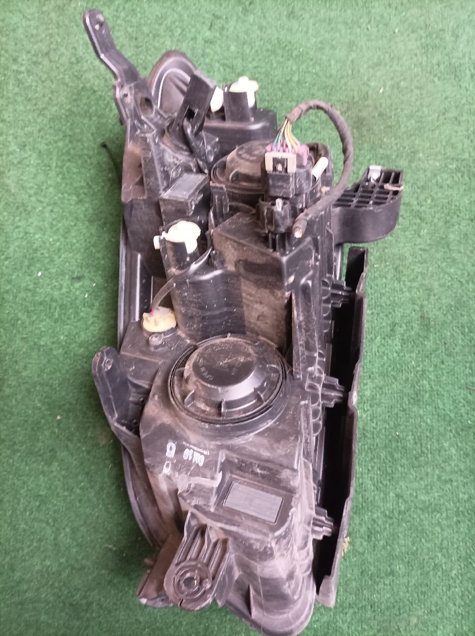 Right front headlight for Chevrolet Traxx